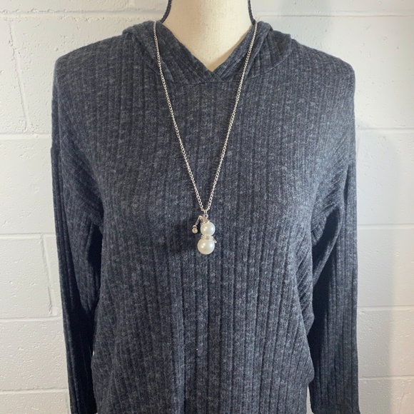 Snowman Silver Tone & Clear Crystals Necklace - Picture 2 of 6